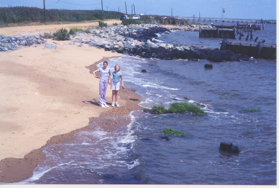 the girls at the Delaware Bay